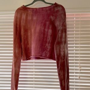 Long sleeve cropped sweater/top